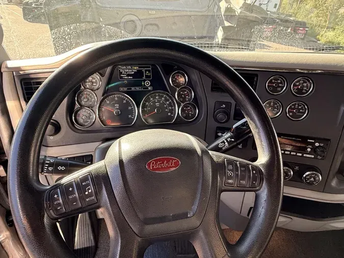 2021 Peterbilt 579e9947a47c0c83575ab4785cff13142cd