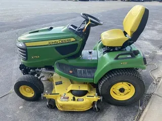 2018 John Deere X754