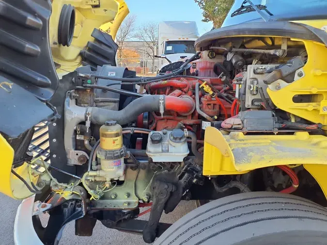 2016 FREIGHTLINER/MERCEDES M2 106