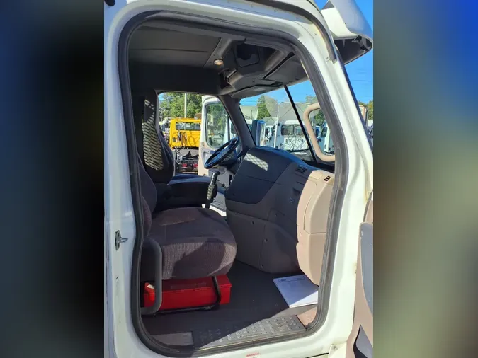 2020 FREIGHTLINER/MERCEDES CASCADIA 125