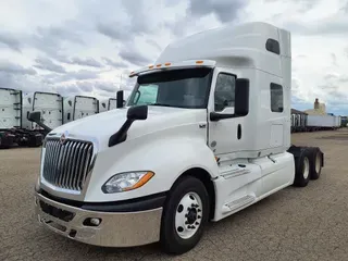 2019 NAVISTAR INTERNATIONAL LT625 SLPR CAB