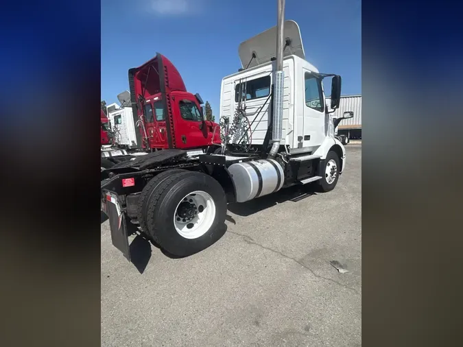 2020 VOLVO VNR42T 300e99b178fd317c03661eaab9329c972e8