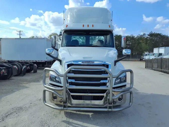 2020 FREIGHTLINER/MERCEDES NEW CASCADIA PX12664