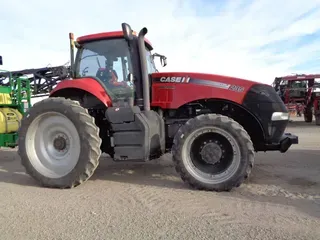 2011 Case IH 235 PS