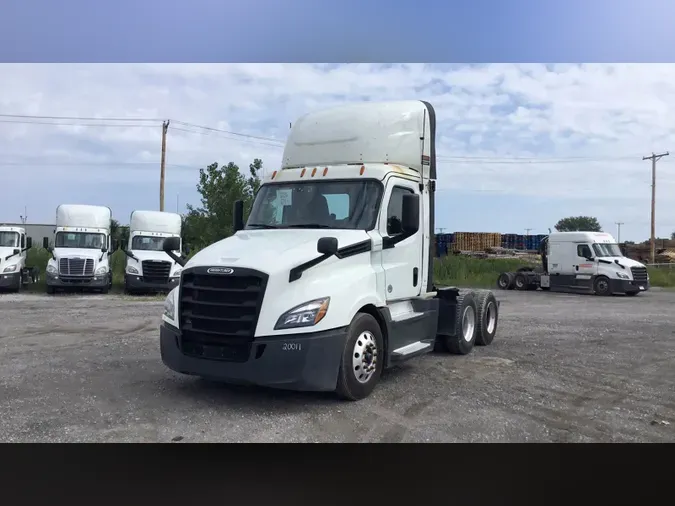 2020 Freightliner Cascadia 126e9a18cf108b91f68aea4eaf5c58f0877