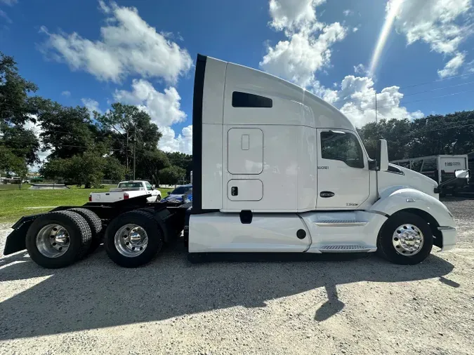 2021 Kenworth T680