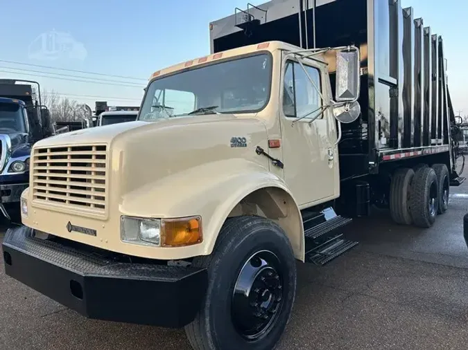 2000 INTERNATIONAL 4900