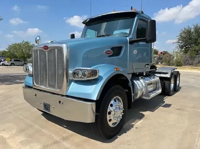 2022 Peterbilt 567