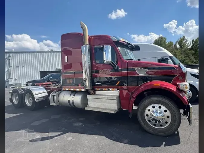 2020 PETERBILT 567