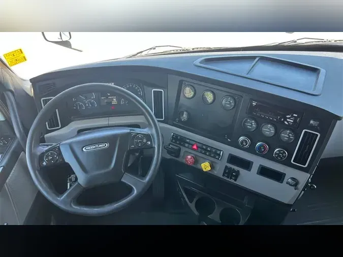 2019 FREIGHTLINER CA126