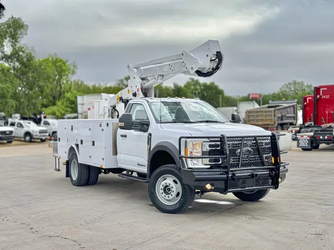 2023 FORD F600 XL