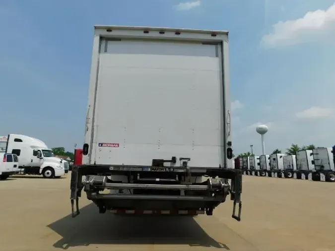 2018 Freightliner M2 106