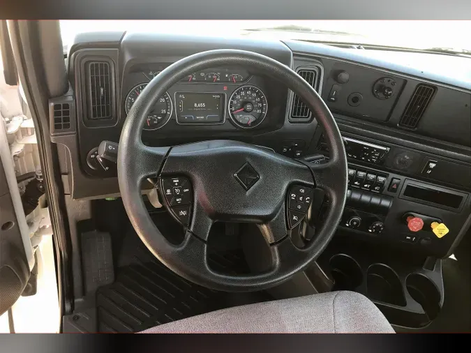 2021 INT LT625 6x4