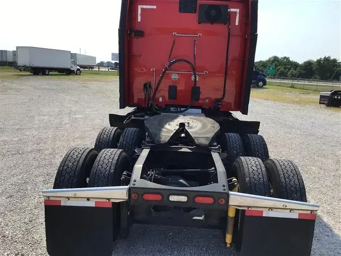2017 PETERBILT 579
