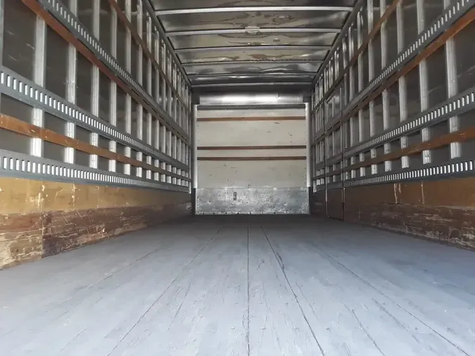 2018 FREIGHTLINER M2 106
