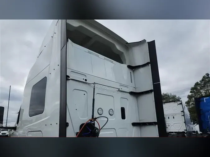 2022 INTERNATIONAL LTe9b6a14f8f6440b24dc00859f5d46574