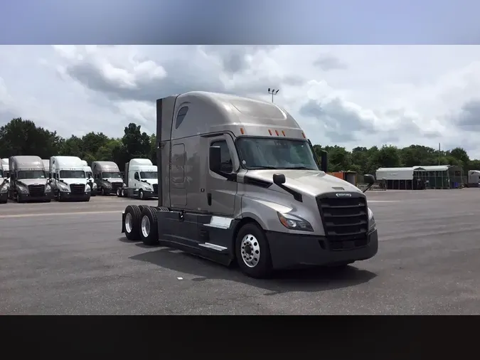 2023 Freightliner Cascadia 126e9bc6dd282db29ed989ec2bd2a2b61a7
