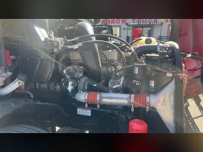 2022 FREIGHTLINER CA126