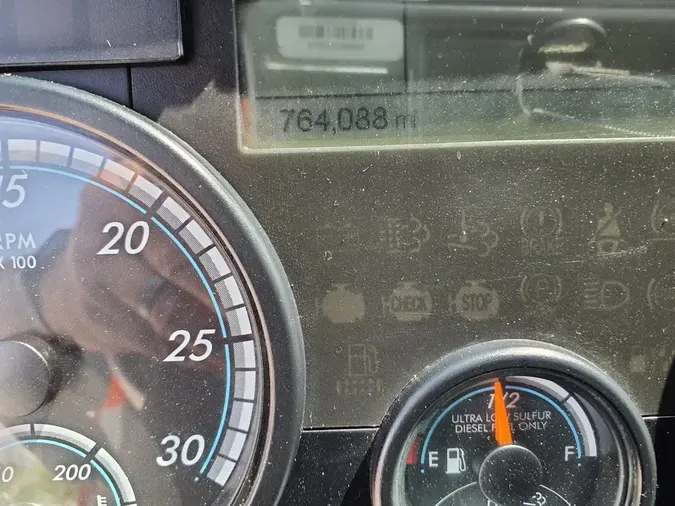 2020 FREIGHTLINER/MERCEDES CASCADIA 125
