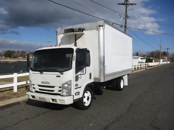 2016 ISUZU NRRe9c03cd8400e0df10fdd0c898b8b34c5
