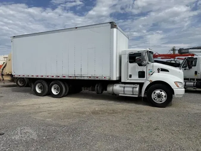 2016 KENWORTH T370e9c198954e7a7dc4a0bd2eccf3dcafa5