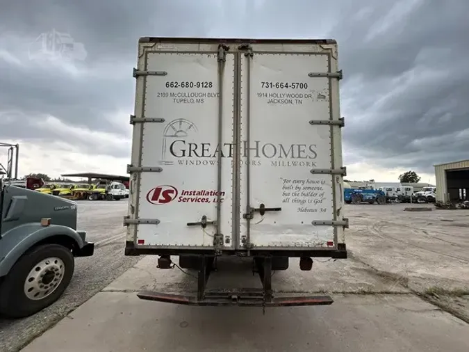 2017 FREIGHTLINER BUSINESS CLASS M2 106