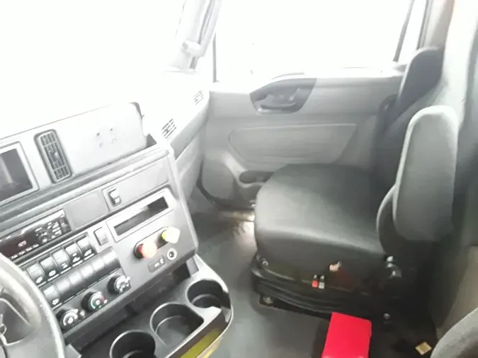 2020 NAVISTAR INTERNATIONAL LT625 DAYCAB T/Ae9c7edb8074fac921029cd4058cda83a