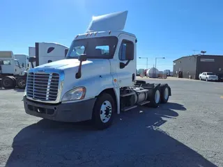 2019 FREIGHTLINER/MERCEDES CASCADIA 125