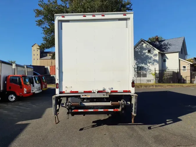 2019 FREIGHTLINER M2 106