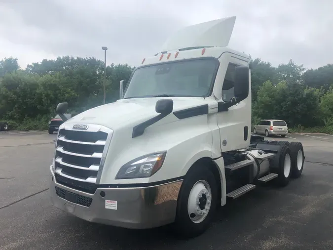 2021 Freightliner New Cascadia