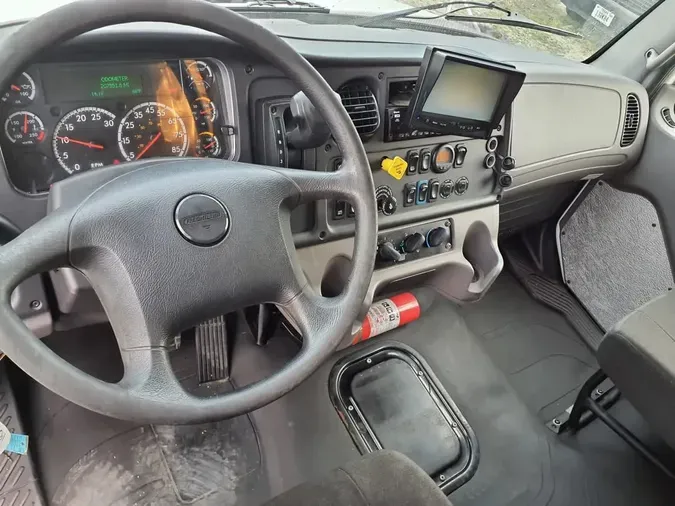 2020 FREIGHTLINER/MERCEDES M2 106e9cf81caeb446cbfcb03a31ca92c76ef