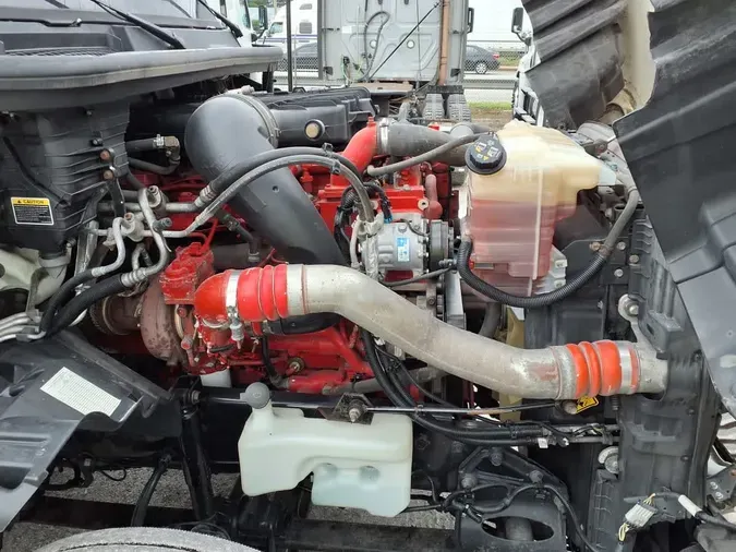 2020 NAVISTAR INTERNATIONAL LT625 SLPR CAB