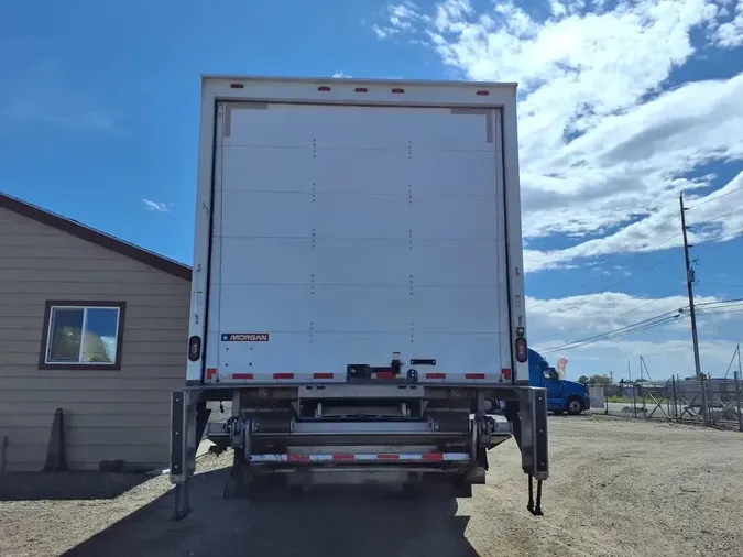2019 FREIGHTLINER/MERCEDES M2 106