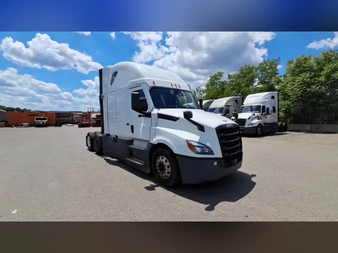 2023 Freightliner Cascadia 126e9d4d09d704149d2b45ba42fd2c74d0e