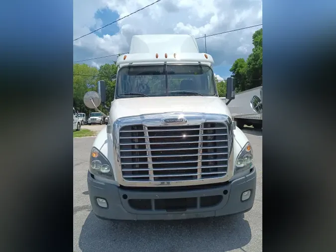 2017 FREIGHTLINER/MERCEDES CASCADIA 125