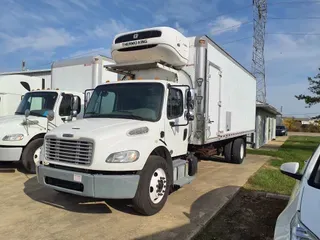 2017 FREIGHTLINER/MERCEDES M2 106