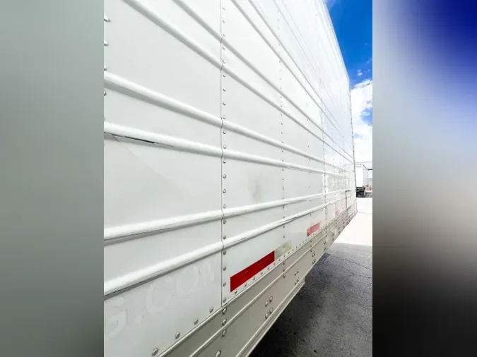 2019 UTILITY VS2RAe9de8f7b425161f032eba8891f93debf