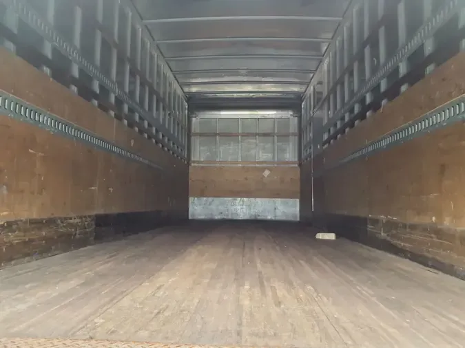 2017 FREIGHTLINER/MERCEDES M2 106