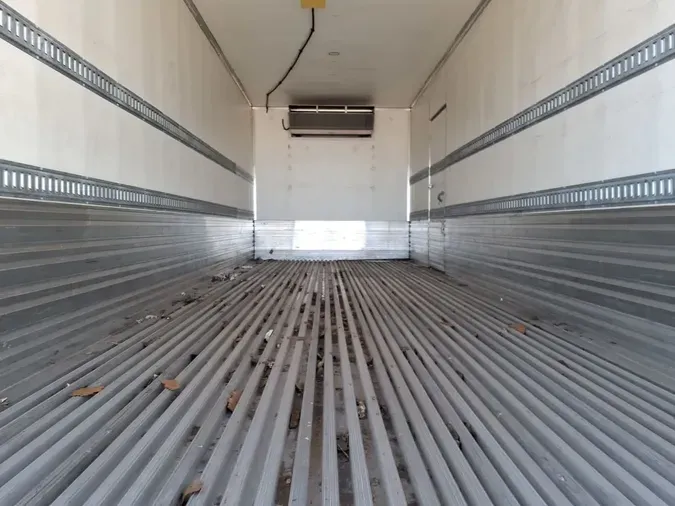 2019 FREIGHTLINER/MERCEDES M2 106