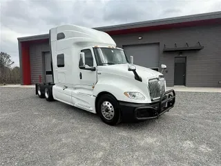 2022 INTERNATIONAL LT625