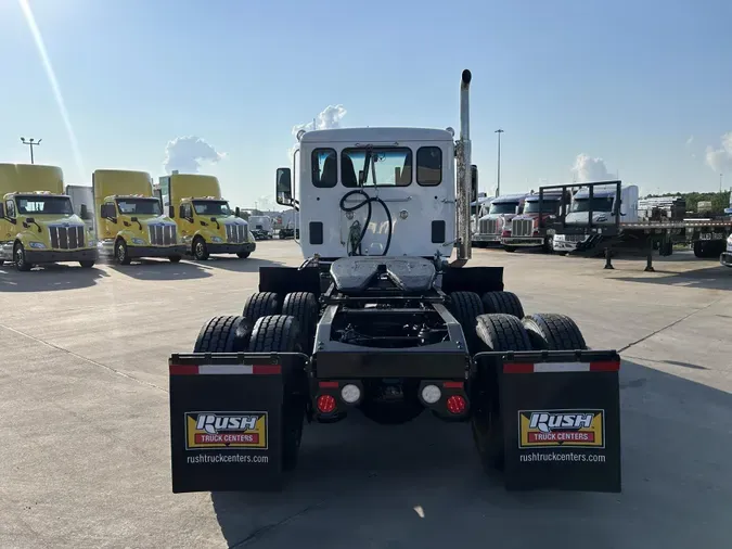 2020 Peterbilt 567