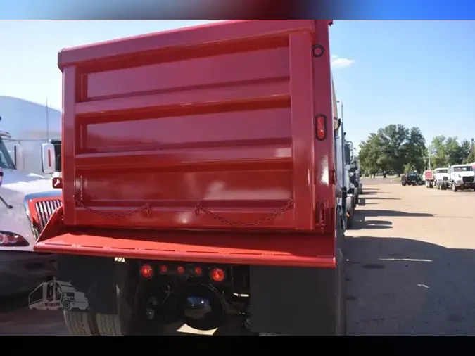 2007 MACK GRANITE CV713
