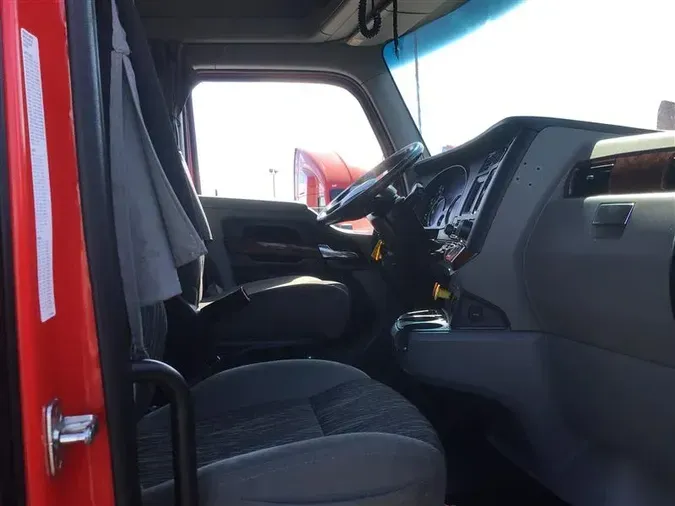 2022 KENWORTH T680e9e67ffb2497fdd238557ccaf7248a30
