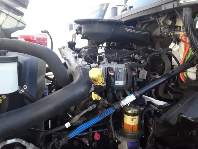 2019 NAVISTAR INTERNATIONAL LT625 DAYCAB T/A