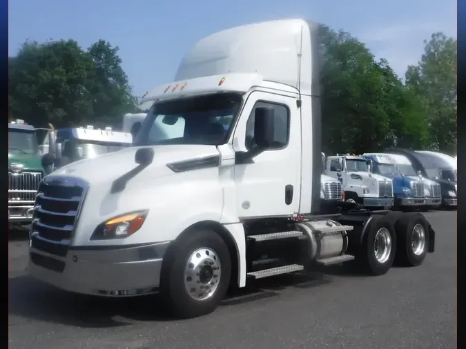 2019 FREIGHTLINER NEW CASCADIA PX12664e9eeb34bc8f6547eb386efe66c2ca7eb