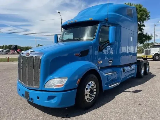 2021 Peterbilt 579