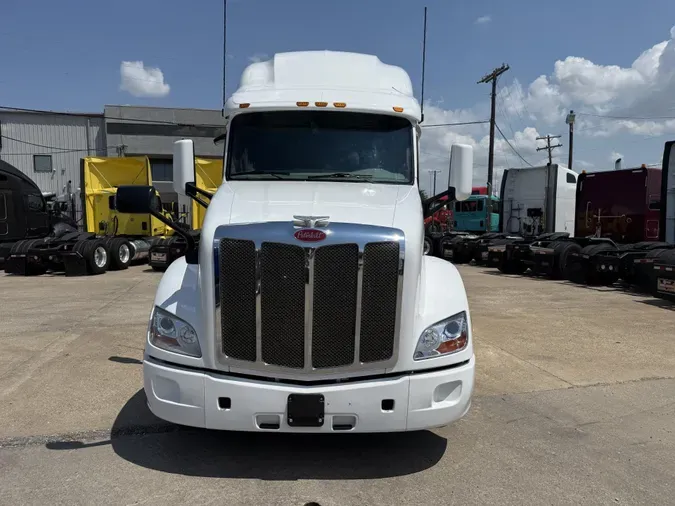 2022 Peterbilt 579