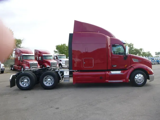 2022 Peterbilt 579