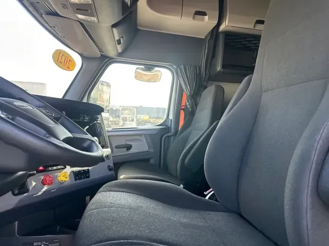 2021 FREIGHTLINER/MERCEDES NEW CASCADIA PX12664