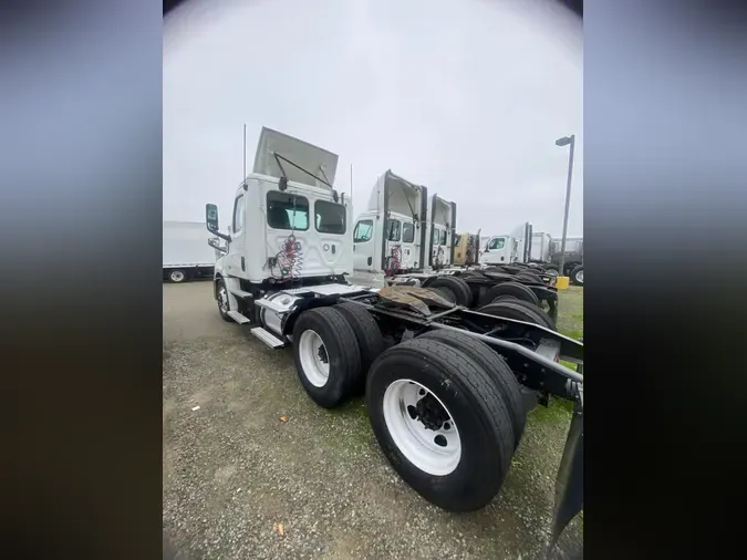 2020 FREIGHTLINER/MERCEDES NEW CASCADIA PX12664e9f433007d1636f2884edc82901b6188